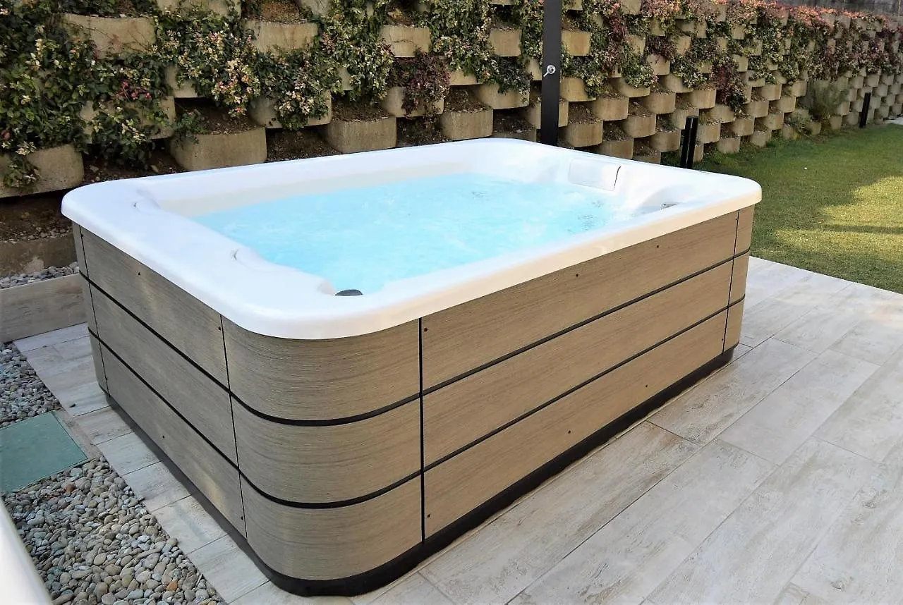 Appartamento Fiordaliso Bellagio Wild Flowers - Hot Tub Onno